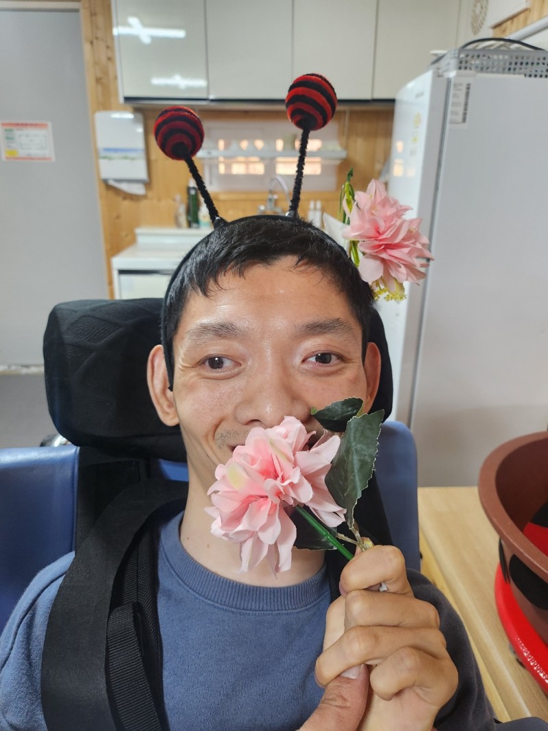 4268785b8f3e9863ac94bc97c898cec9_1742211075_7604.jpg
